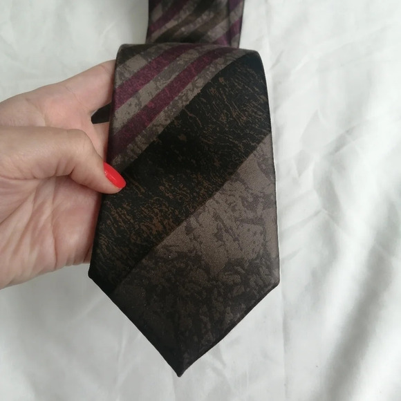 Lanvin Paris 100% Silk Striped Tie in Brown, Tan, Purple, and Black - Picture 4 of 14